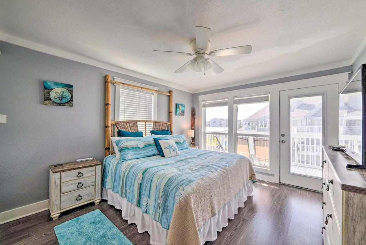 Port Aransas Condo With Outdoor Pool - Pets Welcome! Mustang Beach Екстериор снимка