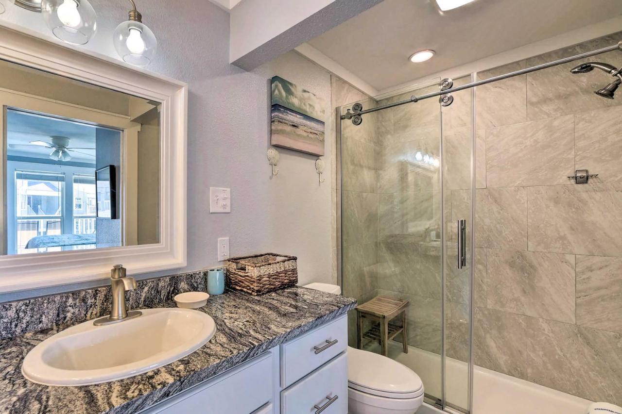 Port Aransas Condo With Outdoor Pool - Pets Welcome! Mustang Beach Екстериор снимка