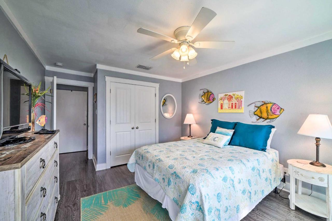 Port Aransas Condo With Outdoor Pool - Pets Welcome! Mustang Beach Екстериор снимка
