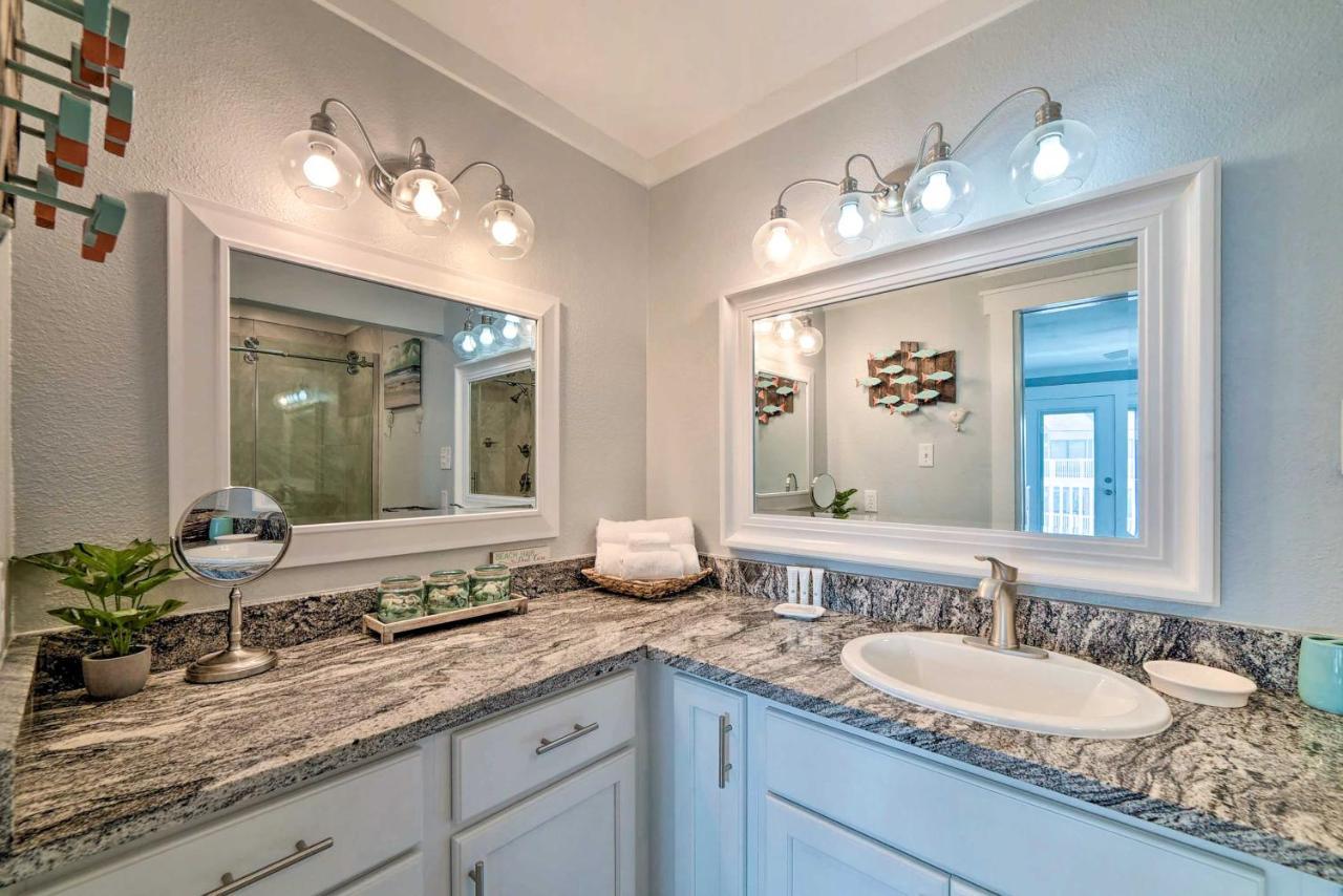 Port Aransas Condo With Outdoor Pool - Pets Welcome! Mustang Beach Екстериор снимка