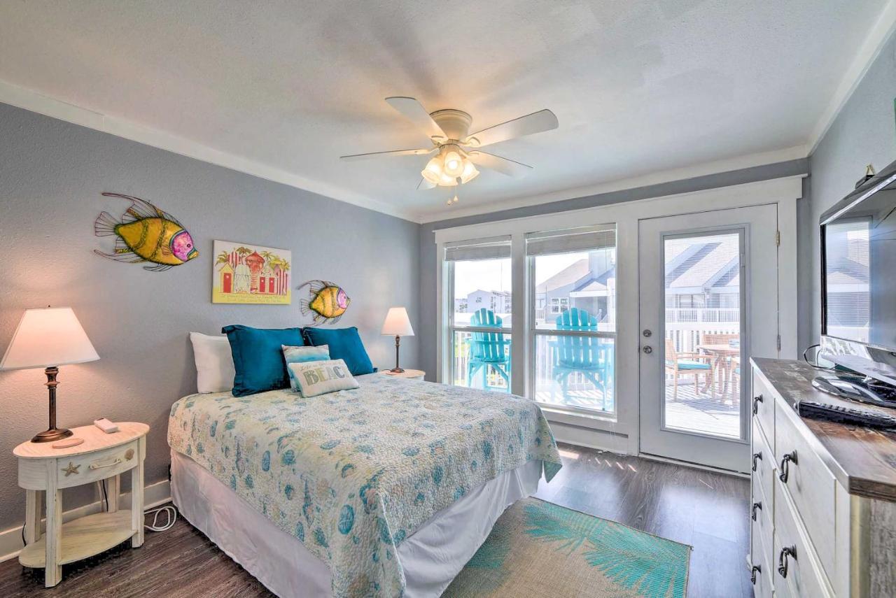 Port Aransas Condo With Outdoor Pool - Pets Welcome! Mustang Beach Екстериор снимка