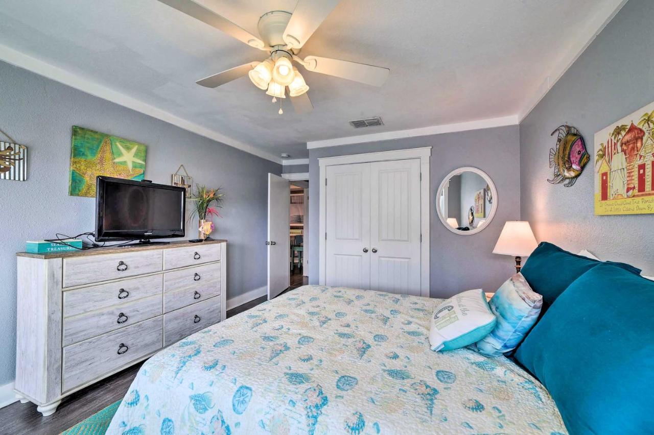Port Aransas Condo With Outdoor Pool - Pets Welcome! Mustang Beach Екстериор снимка
